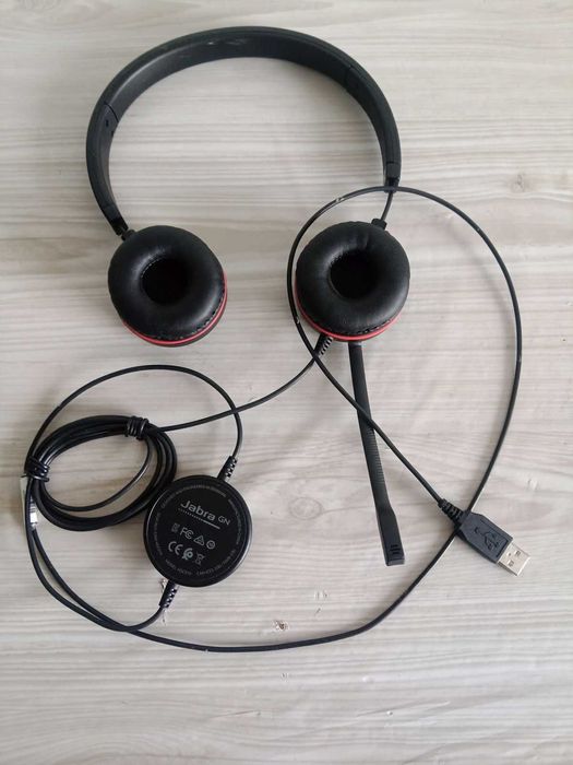 Слушалки Jabra Evolve 20 UC Stereo управление през кабел USB