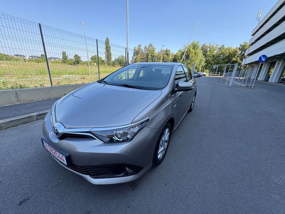 Toyota Auris Toyota Auris 2016 1.8 Hybrid Edition S