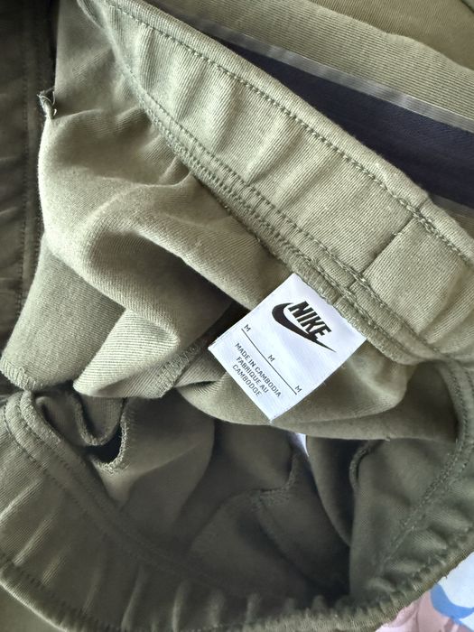 Долнище Nike tech