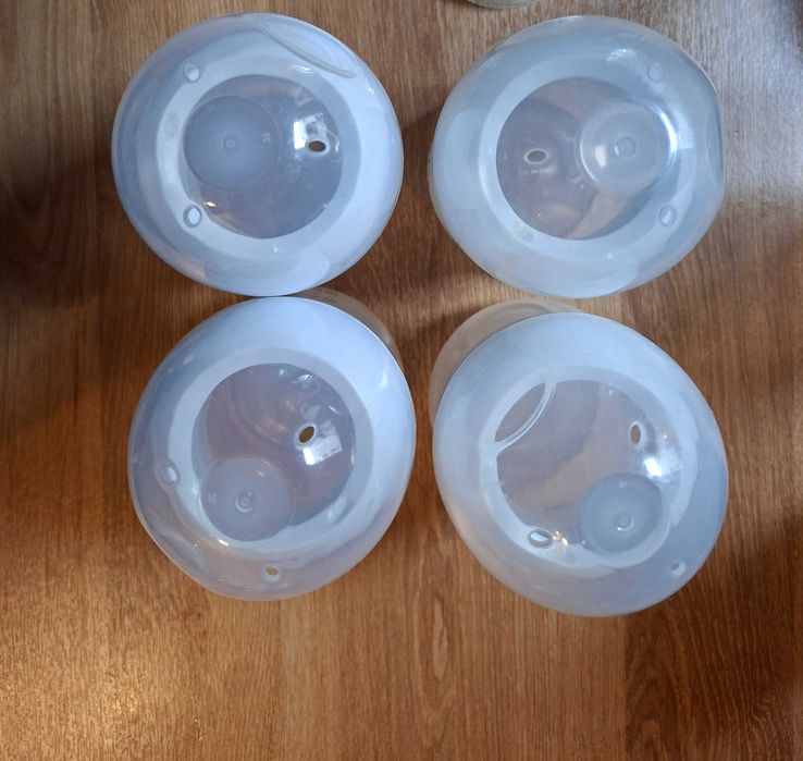 Set 4 biberoane Philips Avent Natural Response + tetine nou nascut