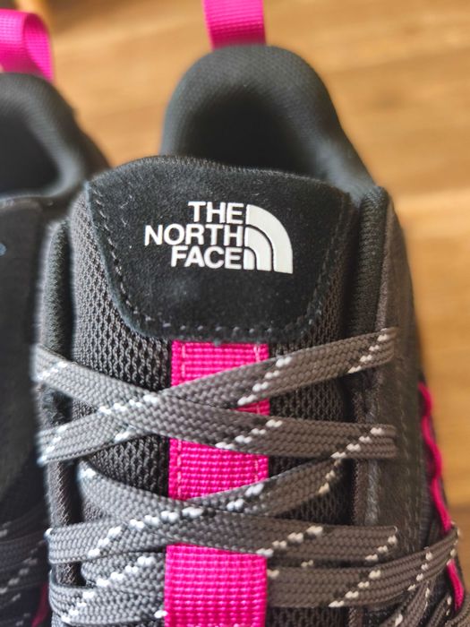 Маратонки The north face