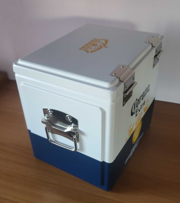 Lada frigorifica Corona