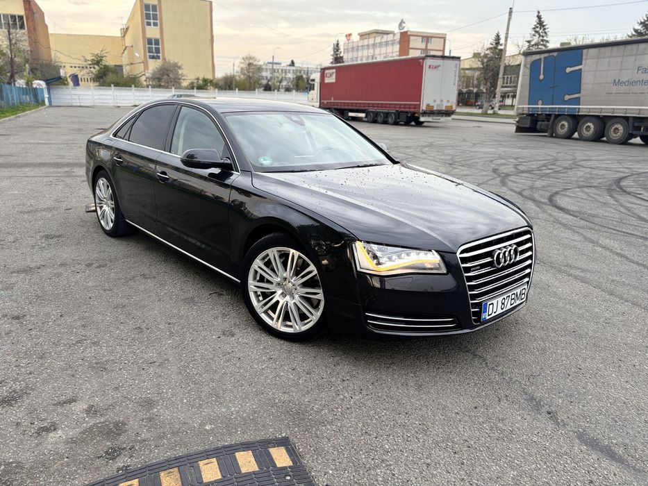 Audi A8 / 4.2 fsi / 185.000km