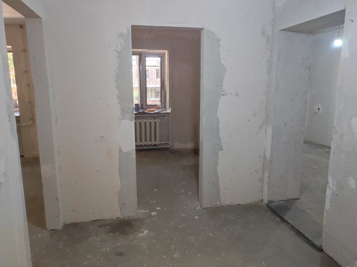 Продаю СВОЮ 4-х комнатную квартиру. Учтепа, 23-квартал.