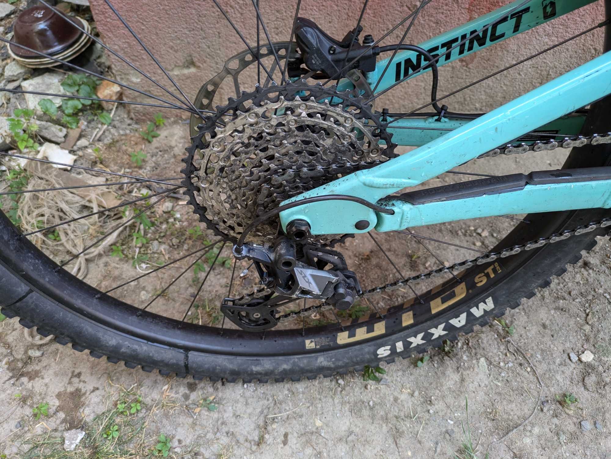 MTB electric full Susp Rocky Mountain  mărime M, revizie completă