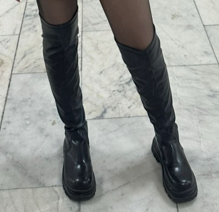 Ботфорты черного цвета