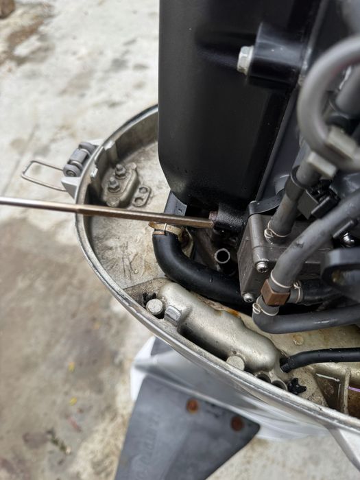 Моторна лодка picton