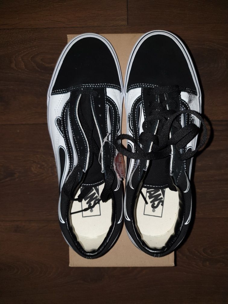 NOI Vans Old Skool Flame EU 42