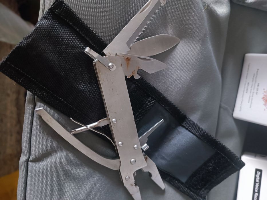 Швейцарско ножче, мултитул, инструменти