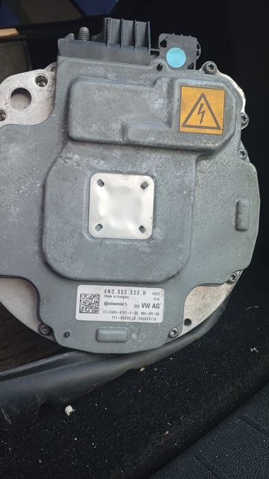 Vând alternator audi mild hibrid audi