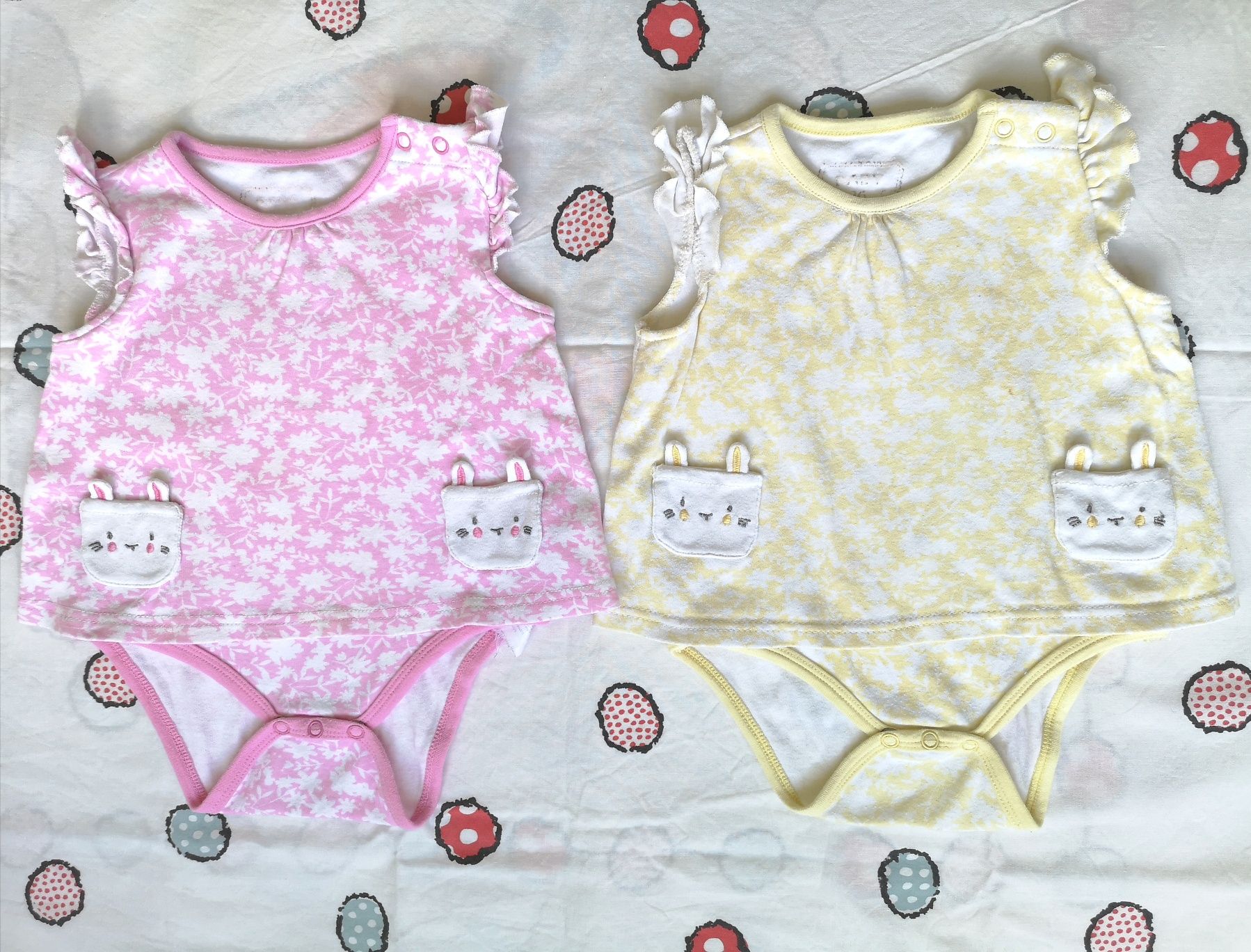 Set rochite body marime 86 12-18 luni