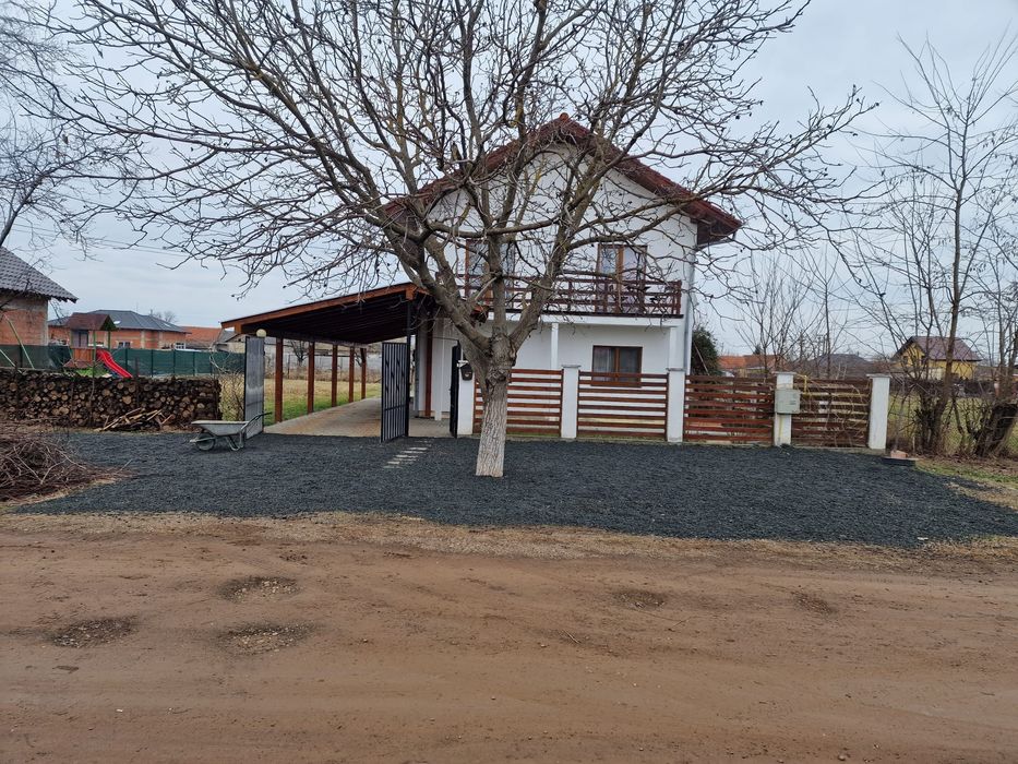 Casa parter+etaj+pod mansardabil in Albina