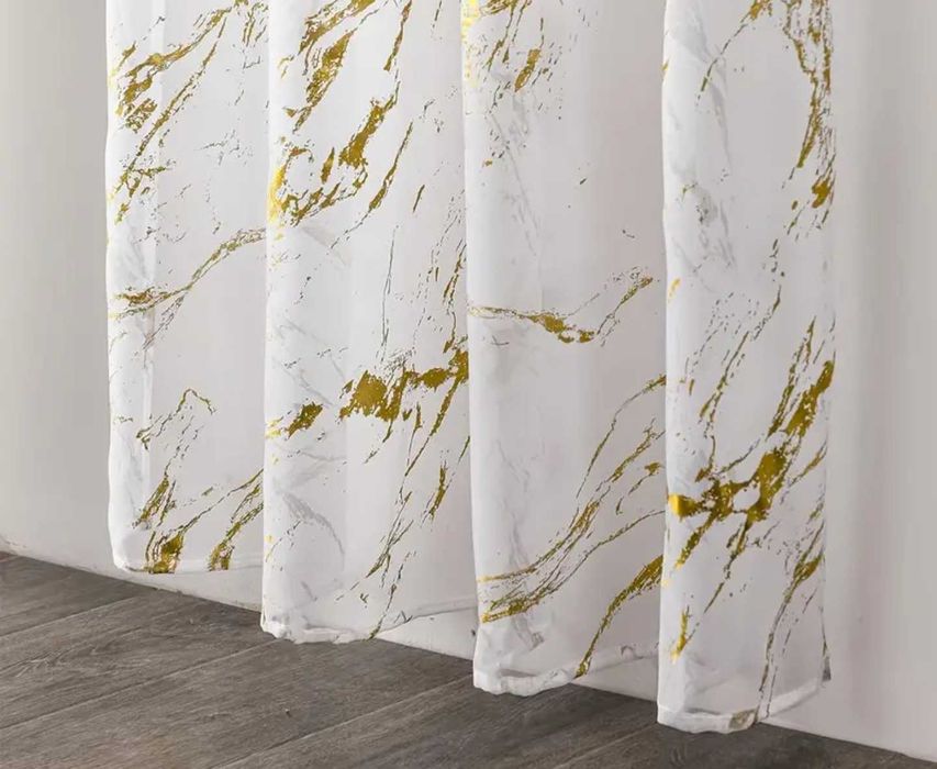 Perdele albe cu imprimeu auriu model marble,marmorat
