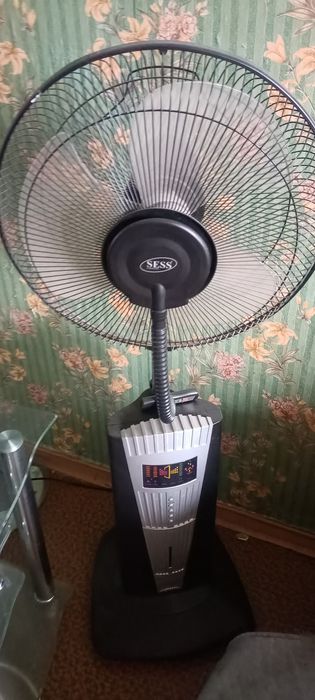 Продам вентилятор водяной