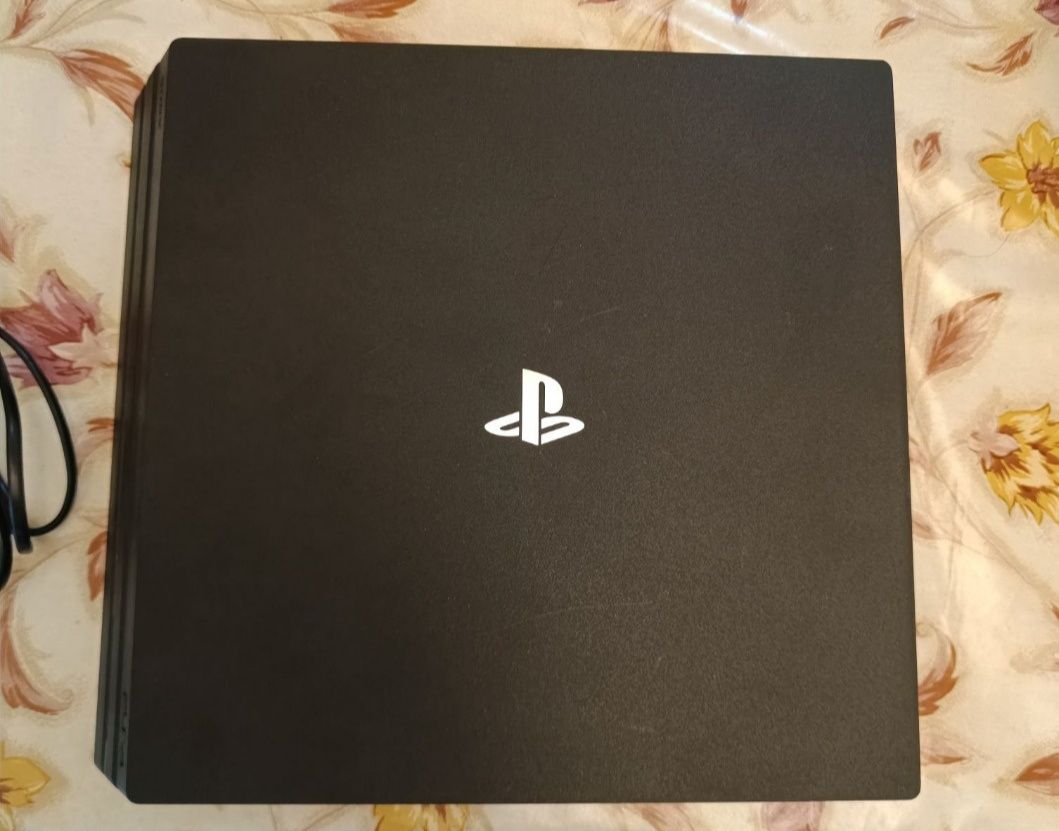 Playstation 4 pro 1 tb