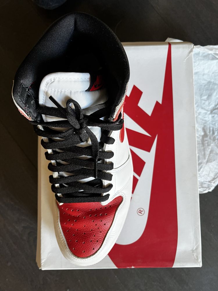 Nike Air Jordan 1