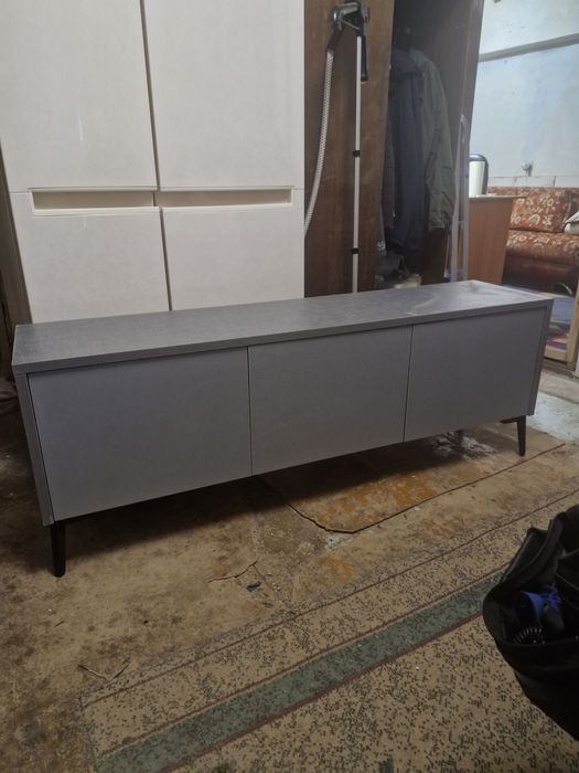 Тумба под телевизор