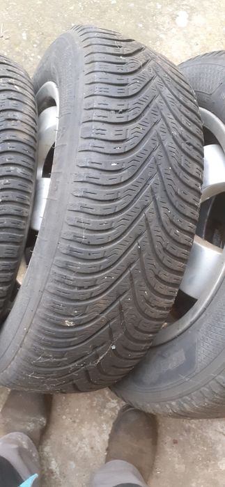 Jante aluminiu Ford cu tot cu cauciucuri 95/60 R15