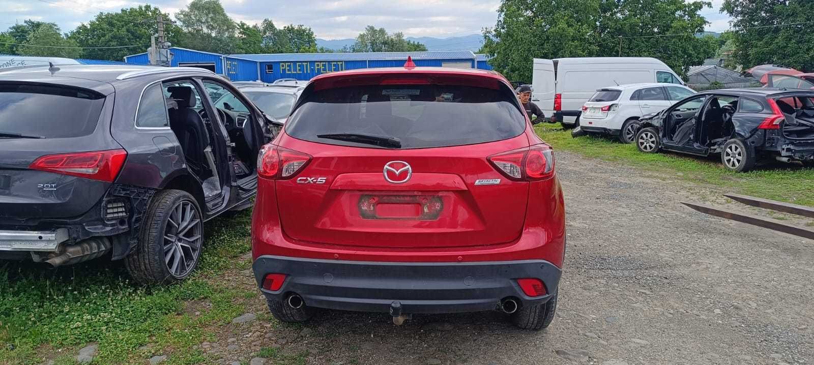 Dezmembrez Mazda CX5 2.2 d 2015