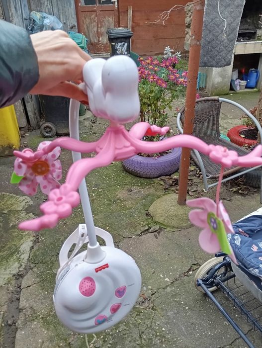 Carusel muzical pt pătuț