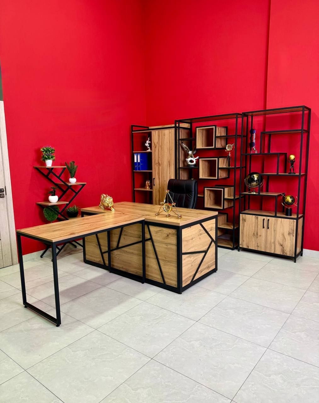 Ofis uchun loft stol – sifatli va qulay
Ish joyingizga moslashgan diza