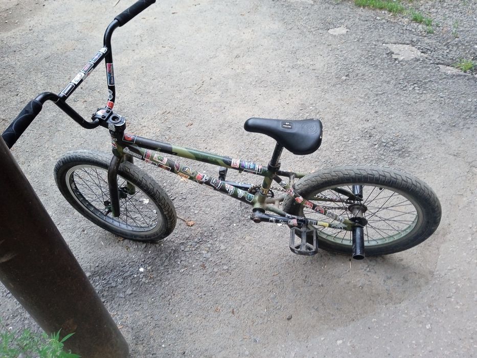 Бмх Buster2030 вел в отличном состоянии коцаная цепь и вынос