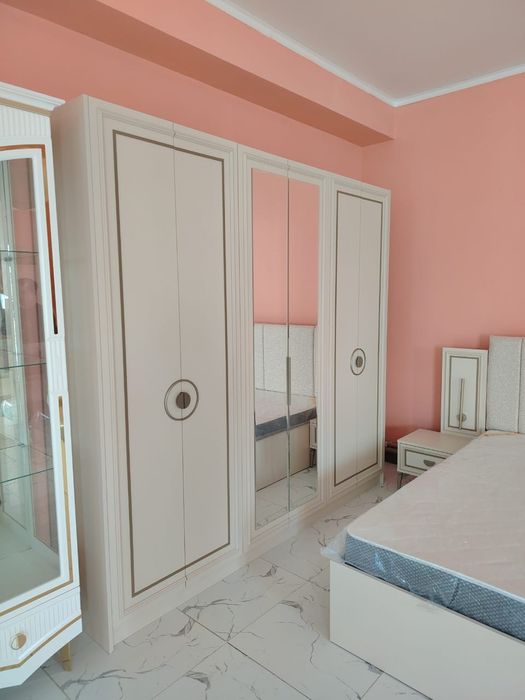 Спальняя гарнитура новая