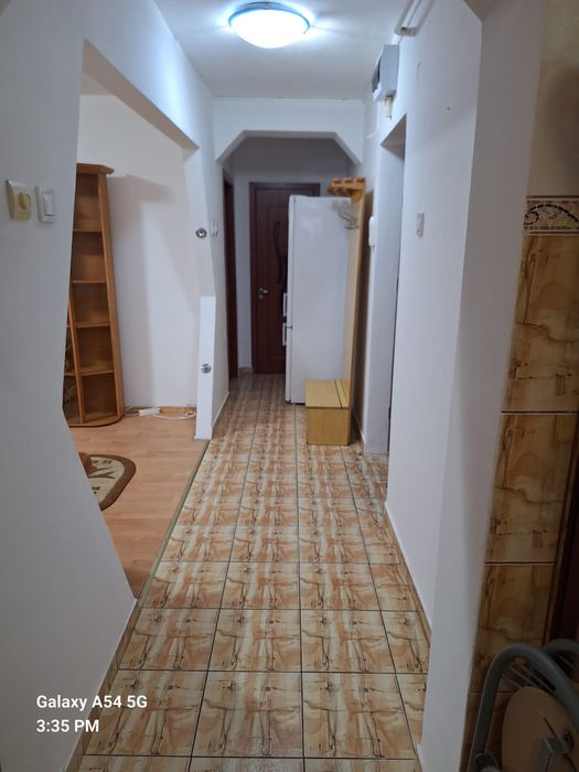 Apartament 3camere de inchiriat/ Dr. Marinescu