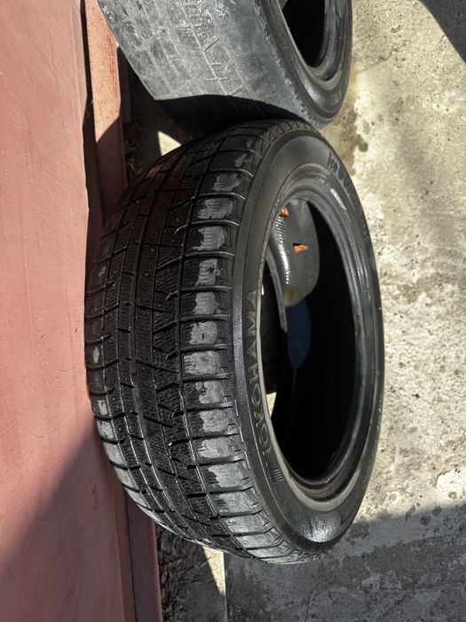 Комплект зимних шин