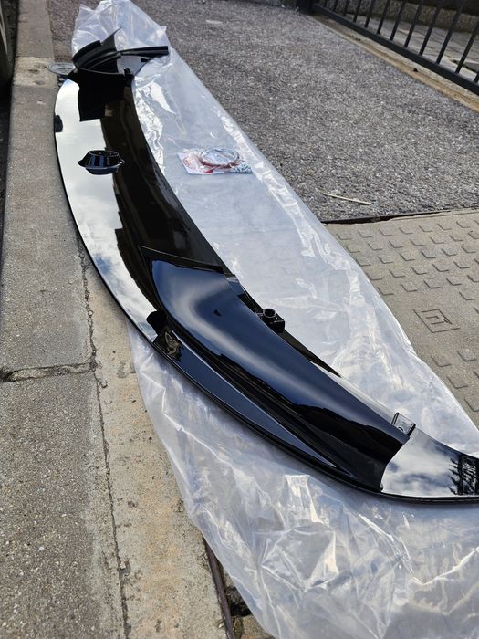 M performance преден лип спойлер BMW F10 F11  М техник M-tech лайсна