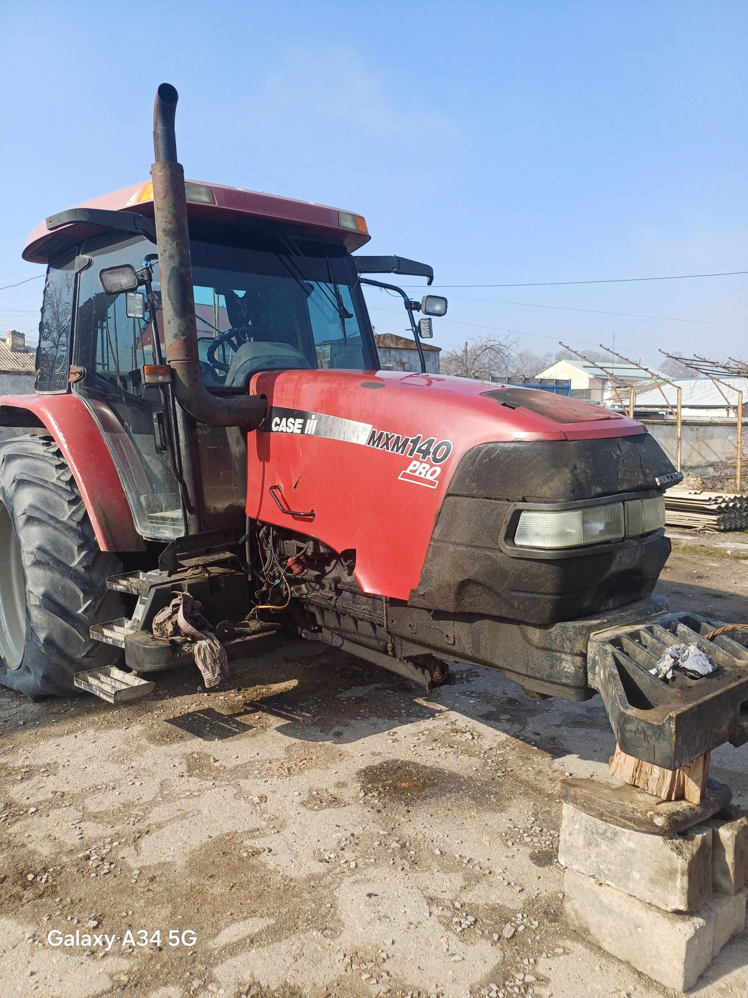 Traktor MXM140 Sotiladi.    Faqag oladiganlar tel qilsin