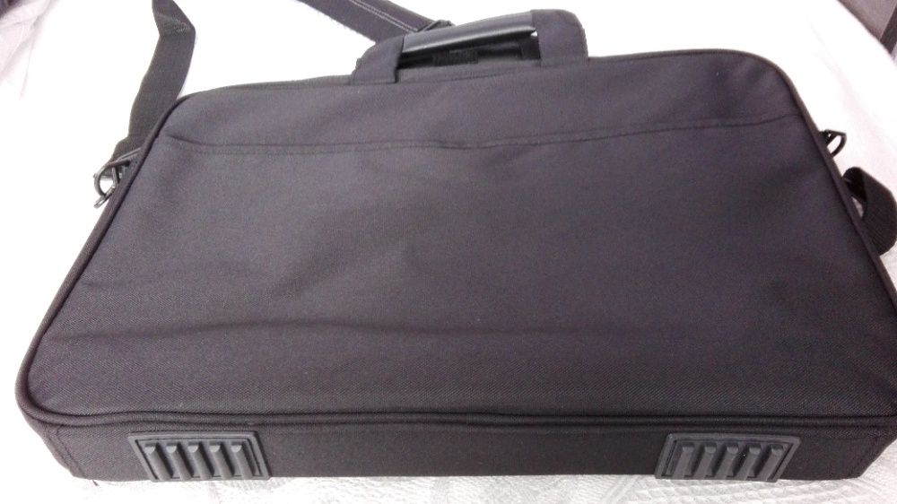 Чанта за лаптоп HP Value Case Top Load
