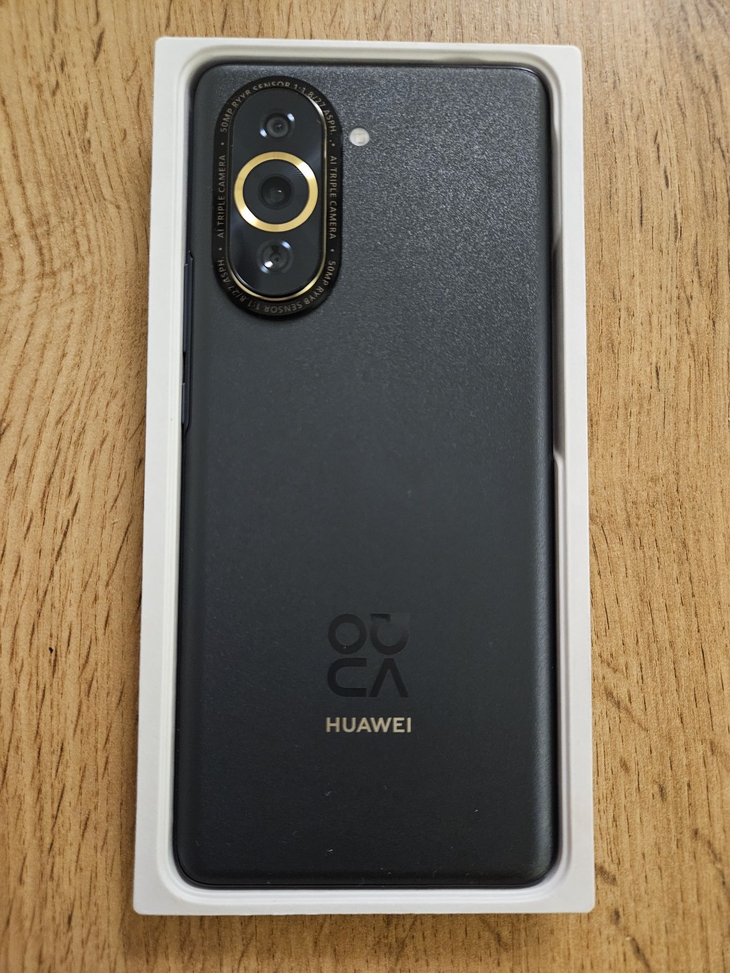 *нов Huawei 10 nova pro 256GB