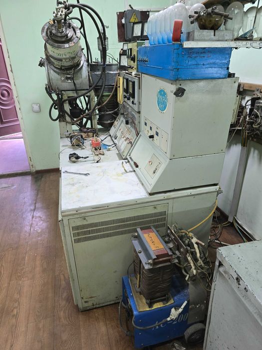 Установка для напыления зубных протезов нитрид титаном (цирконием)