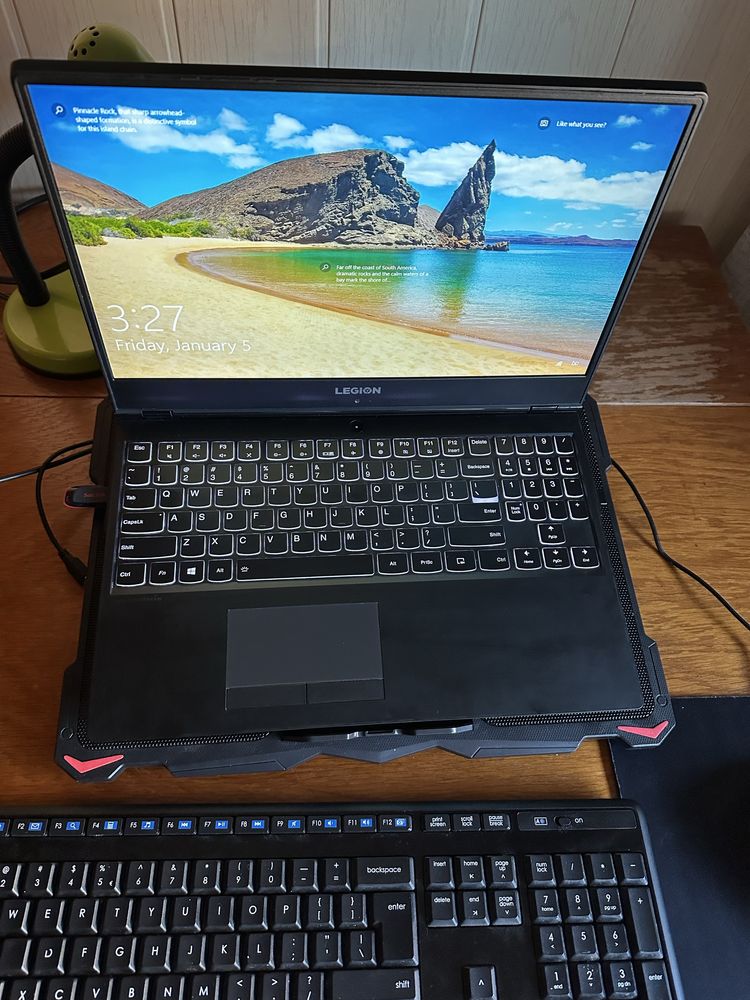 Vand/schimb Laptop Lenovo I5 16gb ddr4 gtx 1050ti 512ssd 144hz