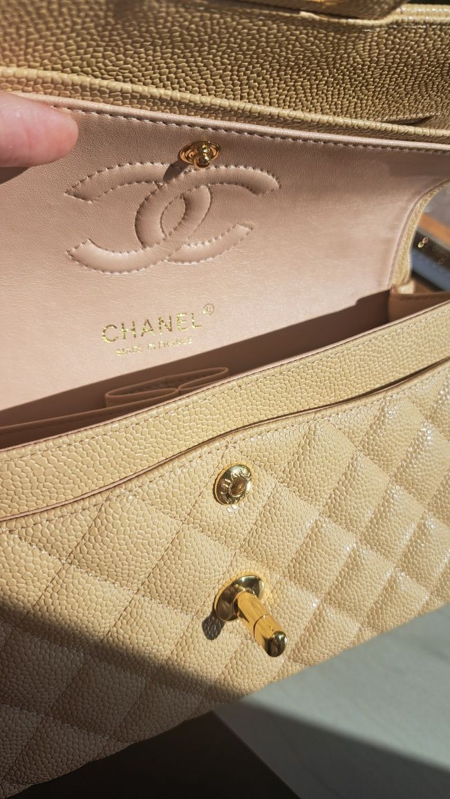 Geanta Chanel noua