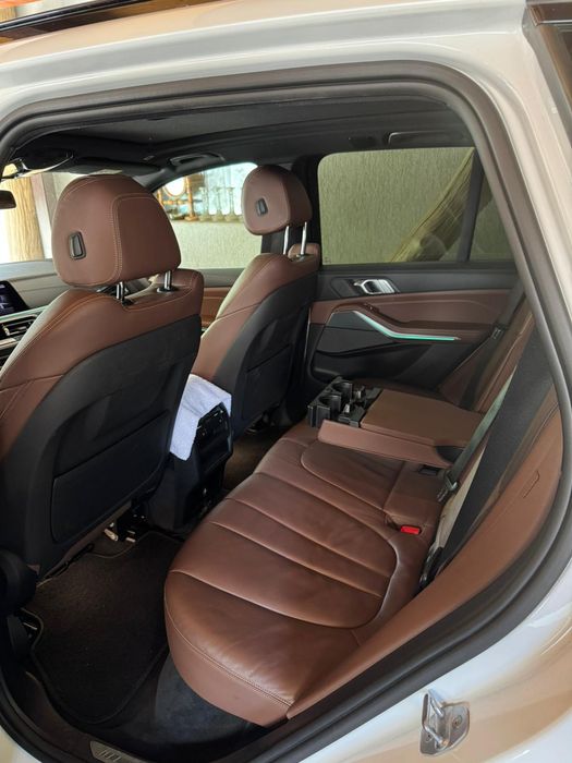 BMW   X5  M  50d