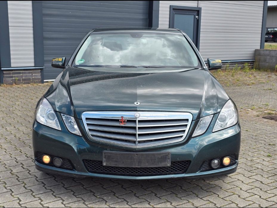 Mercedes E200 Euro 5 automata