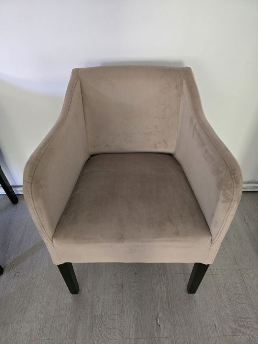 Fotolii + măsuța - lemn masiv