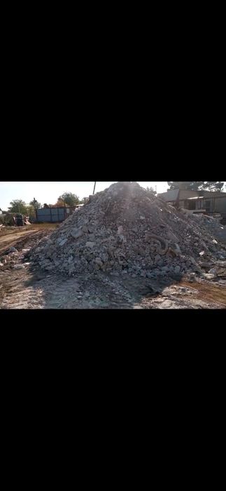 Отдам даром строительный мусор