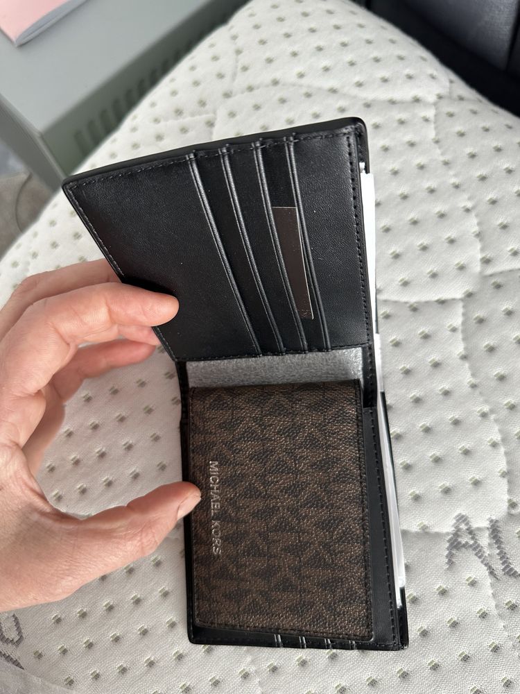 Portofel Michael Kors