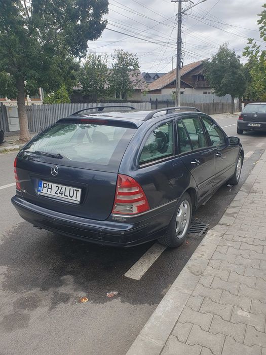 Vand mercedes benz c220 cdi 2003