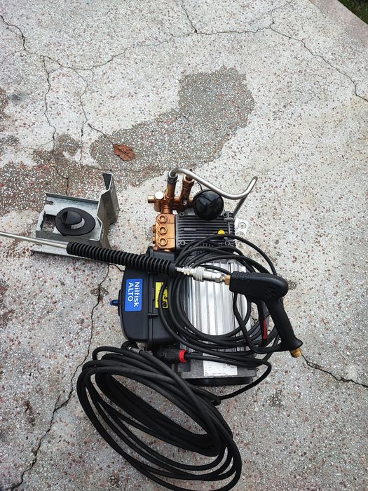 Aparat de spălat cu presiune Nilfisk Alpha Booster 3