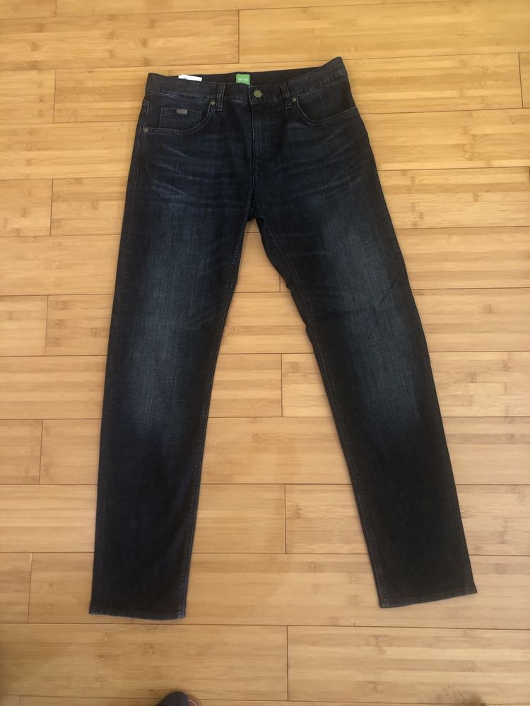 Blugi Hugo Boss originali… noi… culori/nuante e diferite