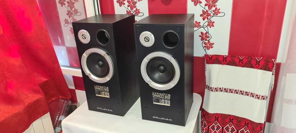 Boxe Anglia 100 W- 8 ohmi = 450 lei