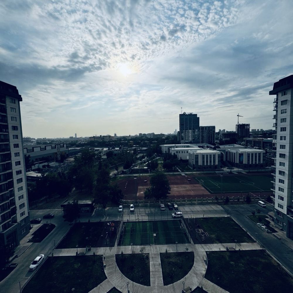 Продается 2 комнатная квартира. Жк Беш чинор. Яшнабадский район