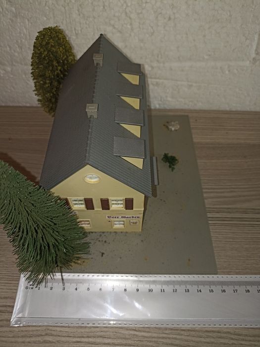 Diorama hotel piko scara 1:87 trenulet electric H0