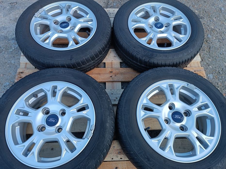 Лети джанти 14ки 4х108 Ford + зимни гуми 175/65/14 Semperit