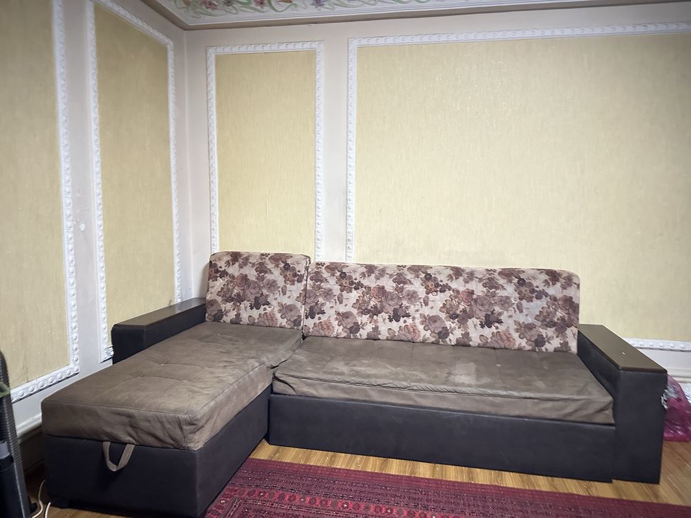 Срочно продается Диван