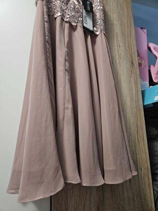 Официална вечерна рокля къса mascara london- пастелено розово